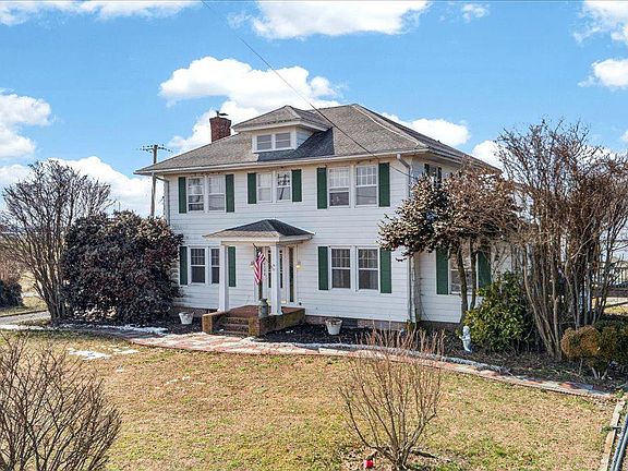 3rd image of 32076 Gordy Rd