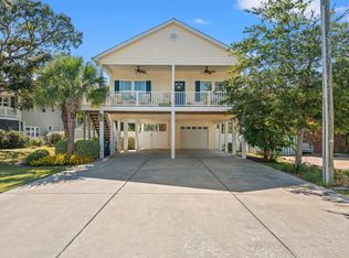 701 26th Ave S, North Myrtle Beach, SC 29582