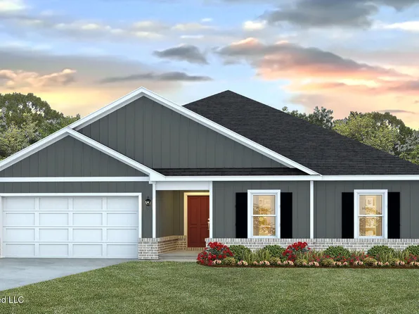 126 Strawberry Dr, Lucedale, MS 39452