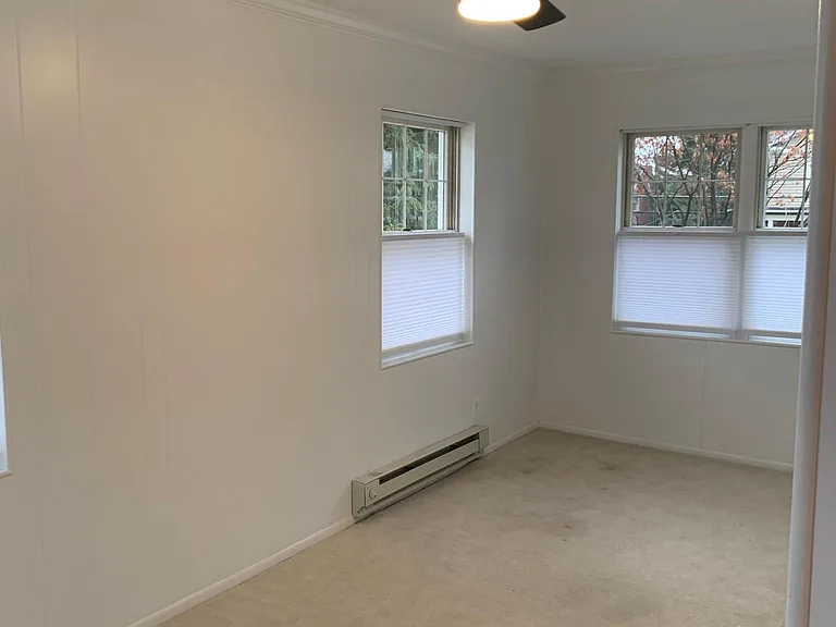 222 Newburg Ave — Photo 25
