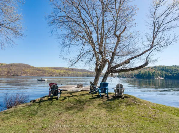 35 Brennan Cir, Huntsville, ON P1H 2J2