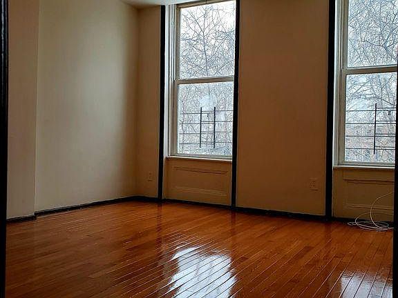 3rd image of 16 Madison Ave #3