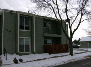 2300 E Geddes Ave APT D, Centennial, CO 80122