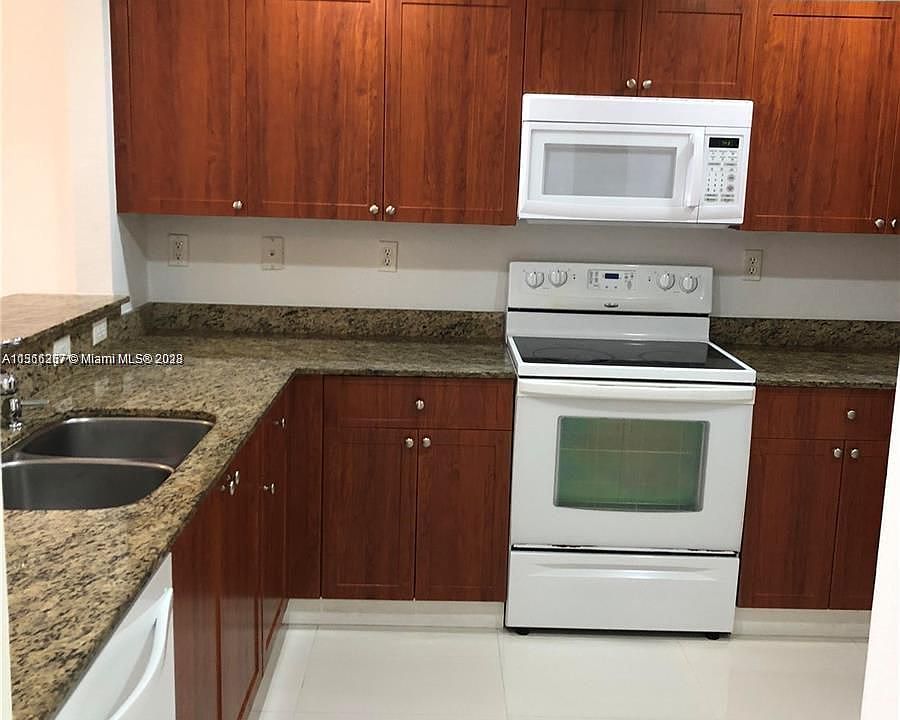 1st image of 10805 NW 89th Ter Unit 106-4
