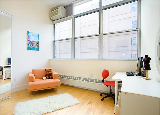 Sold by Douglas Elliman | media 15