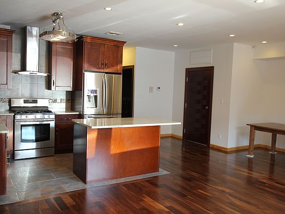 3rd image of 20 Dikeman St #1B