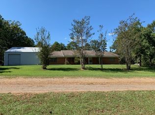 180 Kirby, Hemphill, TX 75948