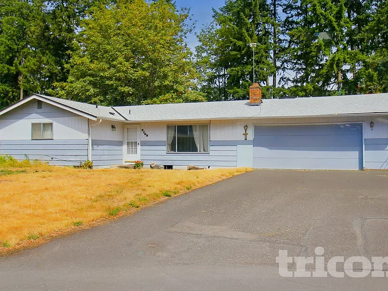 2708 Alderbrook Ct N — Photo 1