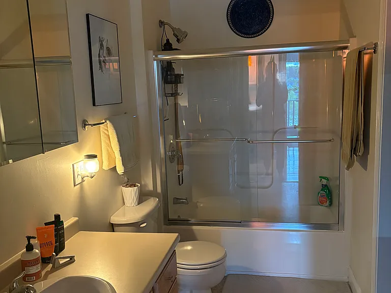 24 Pleasant St #3 — Photo 16