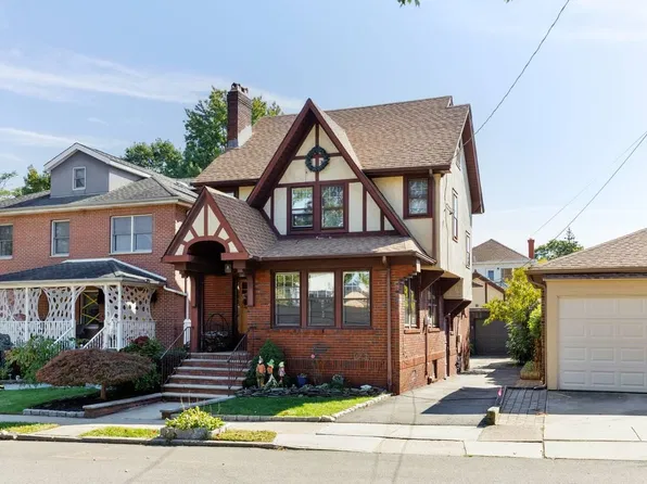 544 Highridge Avenue image 1 of 22