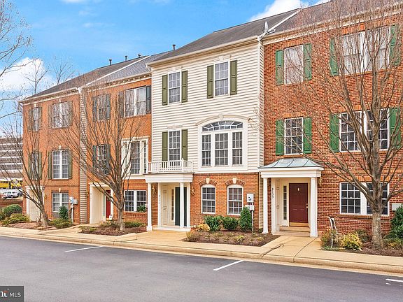 3rd image of 8133 Shadwell Park Ln