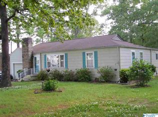505 Corsbie St NW, Hartselle, AL 35640