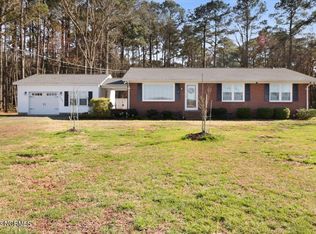 2005 Institute Rd, La Grange, NC 28551