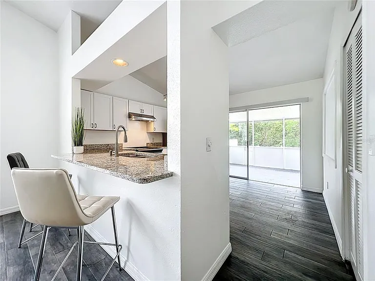 5716 Delano Ln — Photo 22