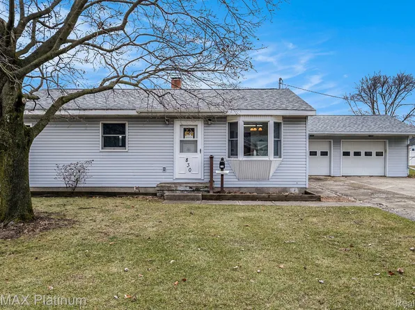 830 Hartner Dr, Holly, MI 48442