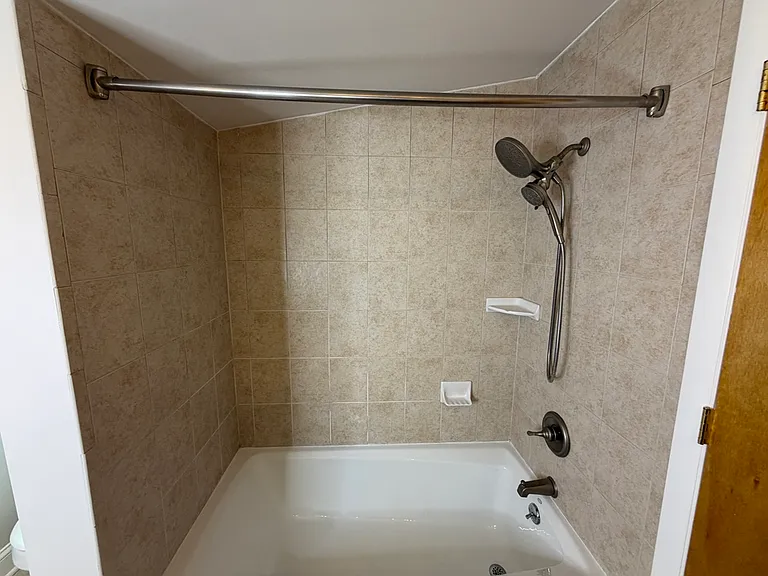 126 Median Dr — Photo 29