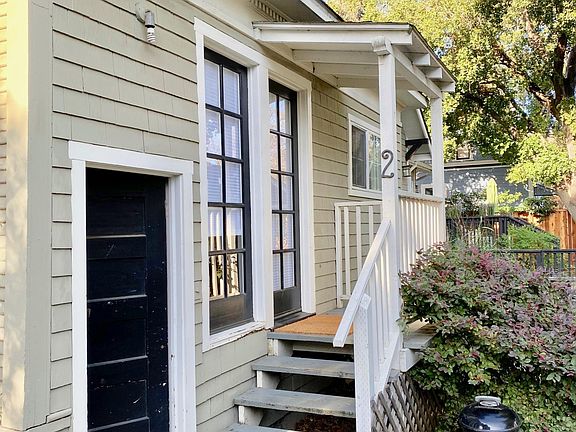 2nd image of 181 Tasso St APT 2