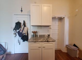 4222 Spruce St #2F, Philadelphia, PA 19104