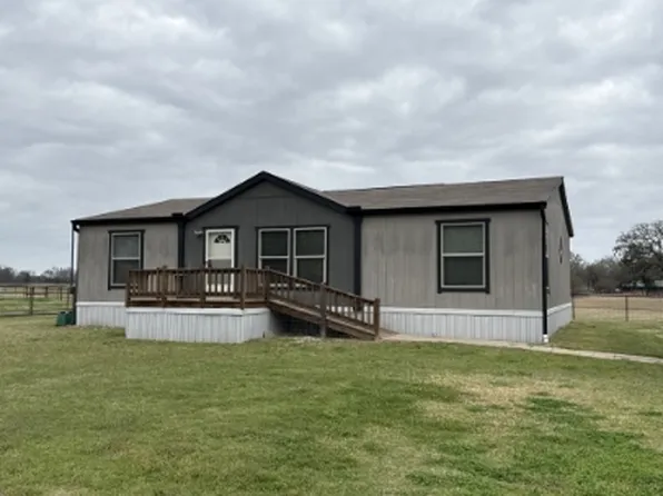 894 Fm 1395, Edgewood, TX 75117