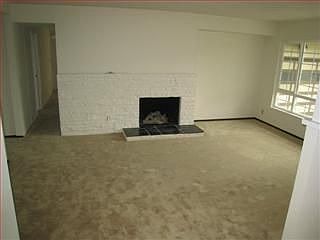 4th image of 1744 Silverwood Dr
