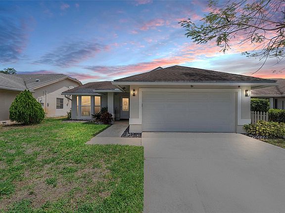 4th image of 2545 NW 95th Terrace