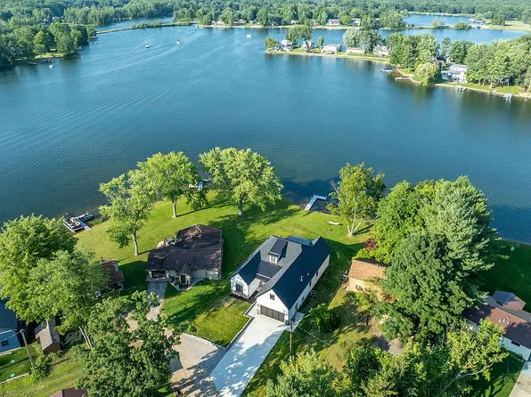 7784 C St, Stanwood, MI 49346