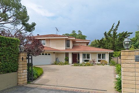 1st image of 1038 La Presa Dr
