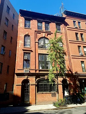 Rented by Keller Williams NYC | media 26