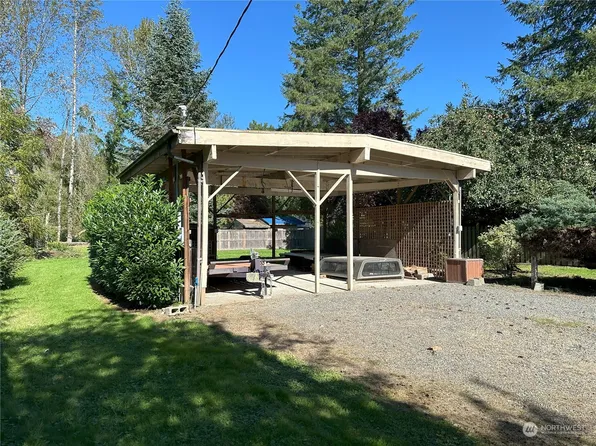 39764 SE Walnut Street, Snoqualmie, WA 98065