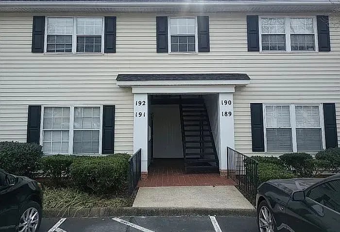 925 Cleveland Street Ext #191 — Photo 1