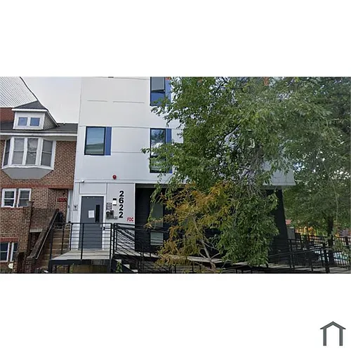 2622 University Pl NW Photo 1