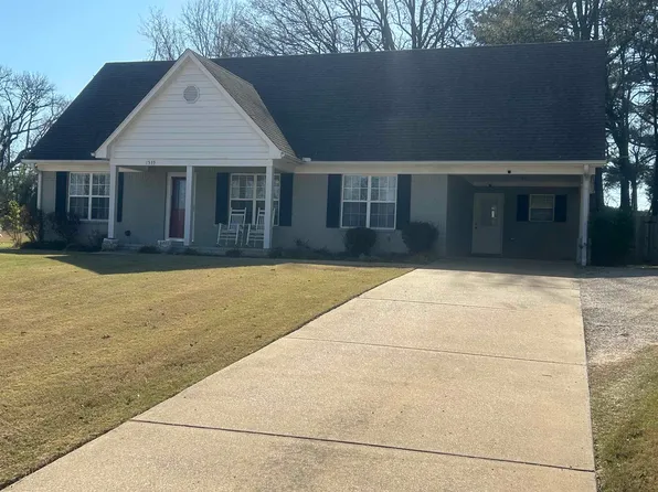 1535 Roane Ave S, Covington, TN 38019