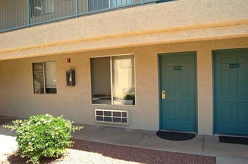 100 Pulsipher Ln Photo 1