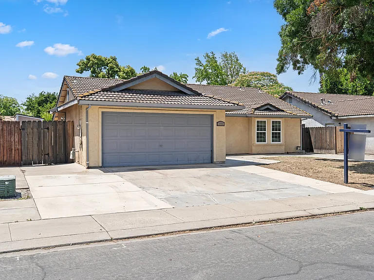 301 Goldrun Dr — Photo 25