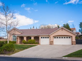 5816 Avenida Esplendida, Palmdale, CA 93551
