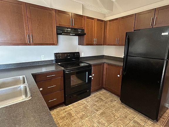 2nd image of 5302 51st St #305
