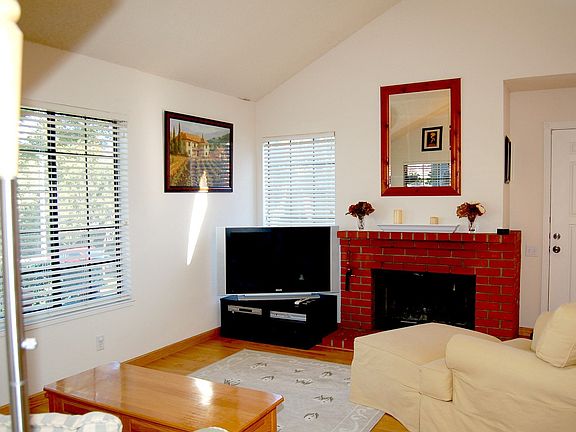 4th image of 2787 Buena Point Ct