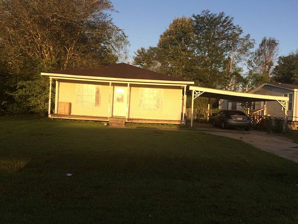 1st image of 14483 Oak Meadow St
