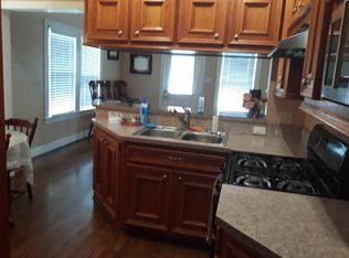 405 1/2 Walton St, Houston, TX 77009