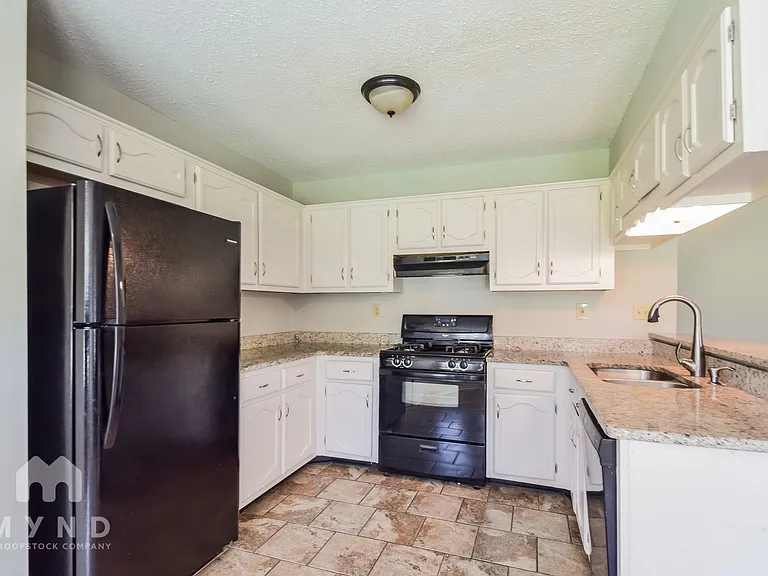 6354 Amanda Oaks Cir N — Photo 6