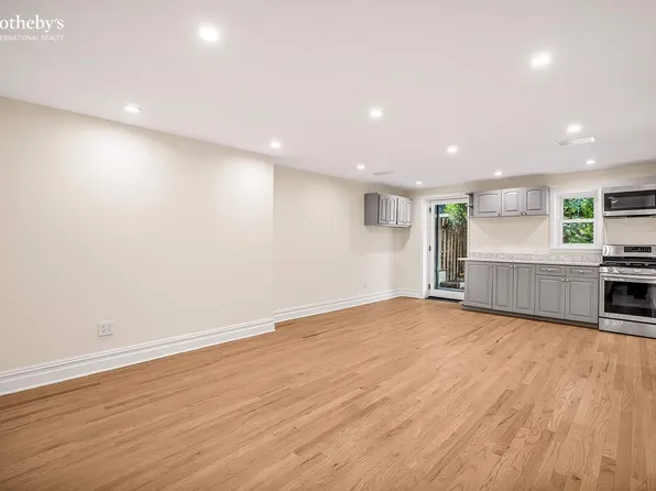 468 Henry St, Brooklyn, NY 11231