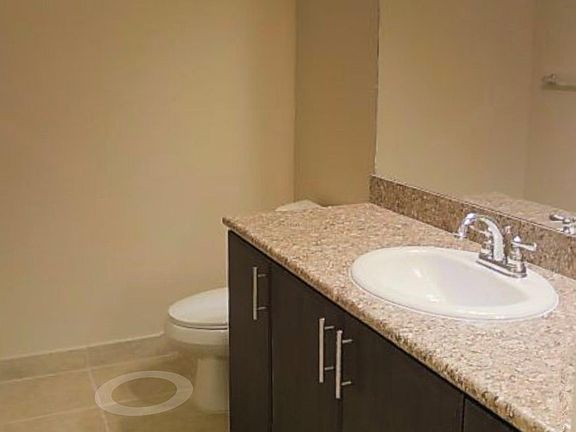 5th image of 403 SW 103rd Ave APT 304