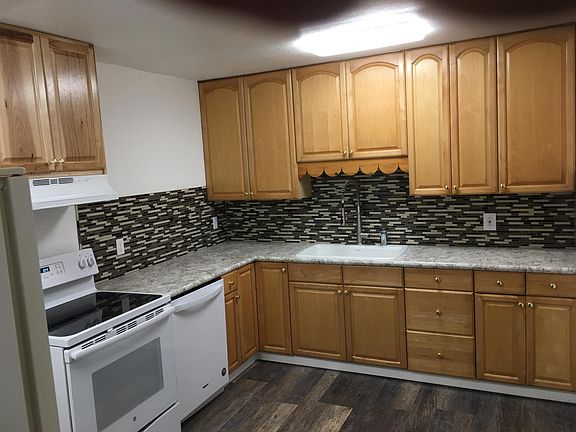 2nd image of 6617 NE 135th Ave