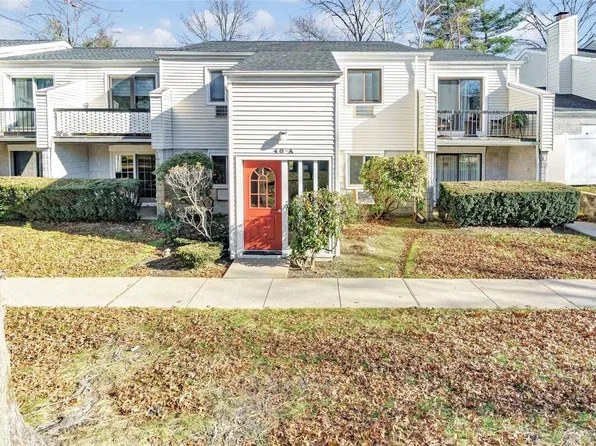46 Richmond Boulevard #1A, Ronkonkoma, NY 11779
