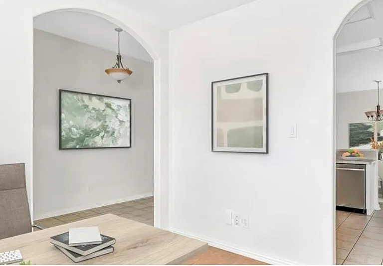 6827 Atasca Creek Dr — Photo 4