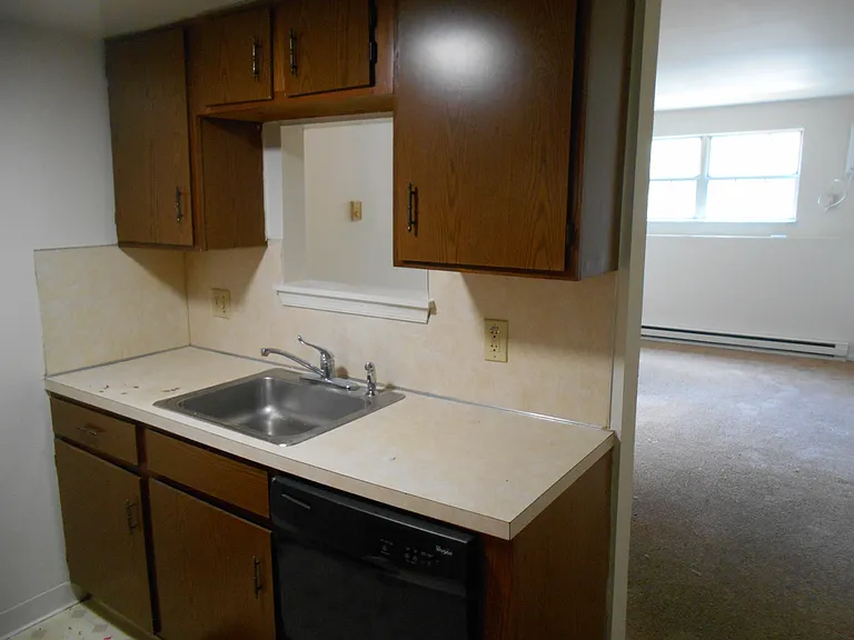 810 E Turner St #2 — Photo 5