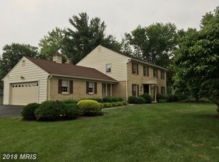 15300 Basswood Ct, Rockville, MD 20853