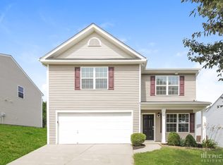 723 Overlook Rd, Lowell, NC 28098