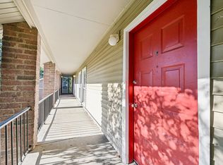 Raccoon Creek Apartments, Columbus, OH 43228