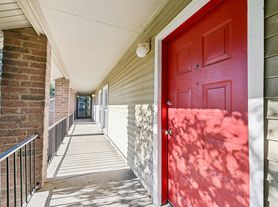 Raccoon Creek Apartments